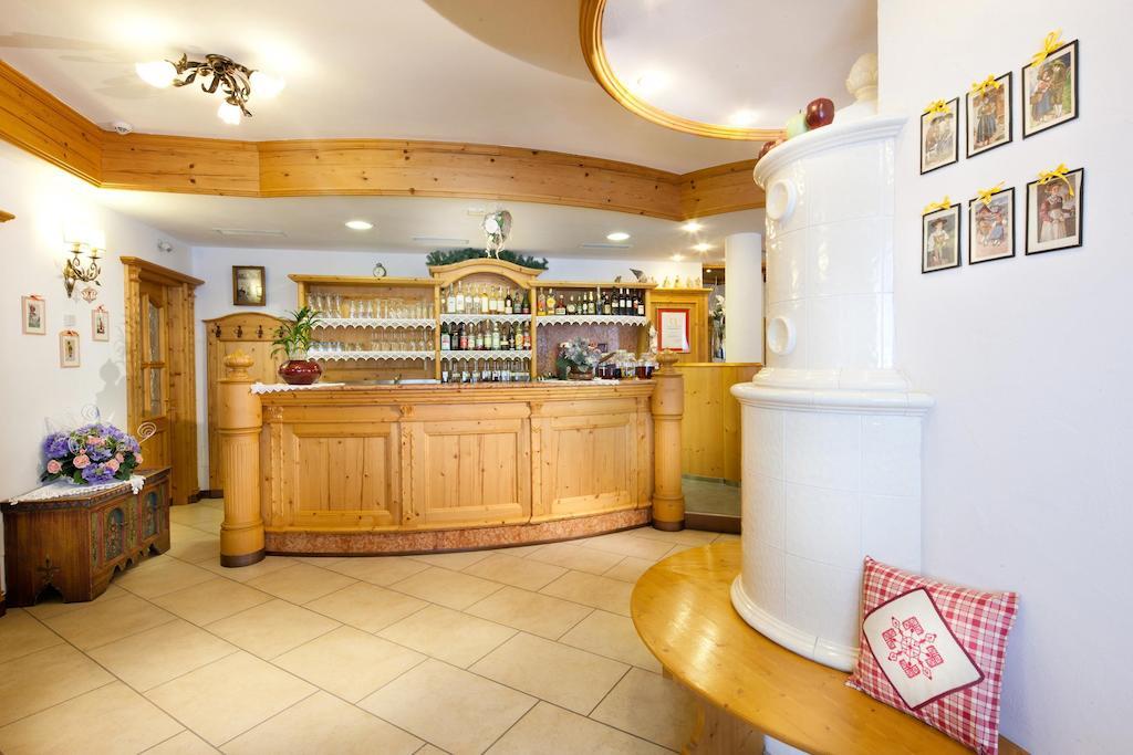 أرابّا Hotel Garni Laura المظهر الخارجي الصورة