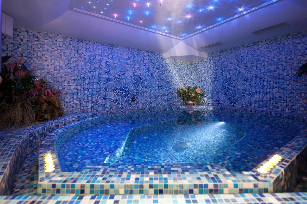 أرابّا Hotel Garni Laura المظهر الخارجي الصورة