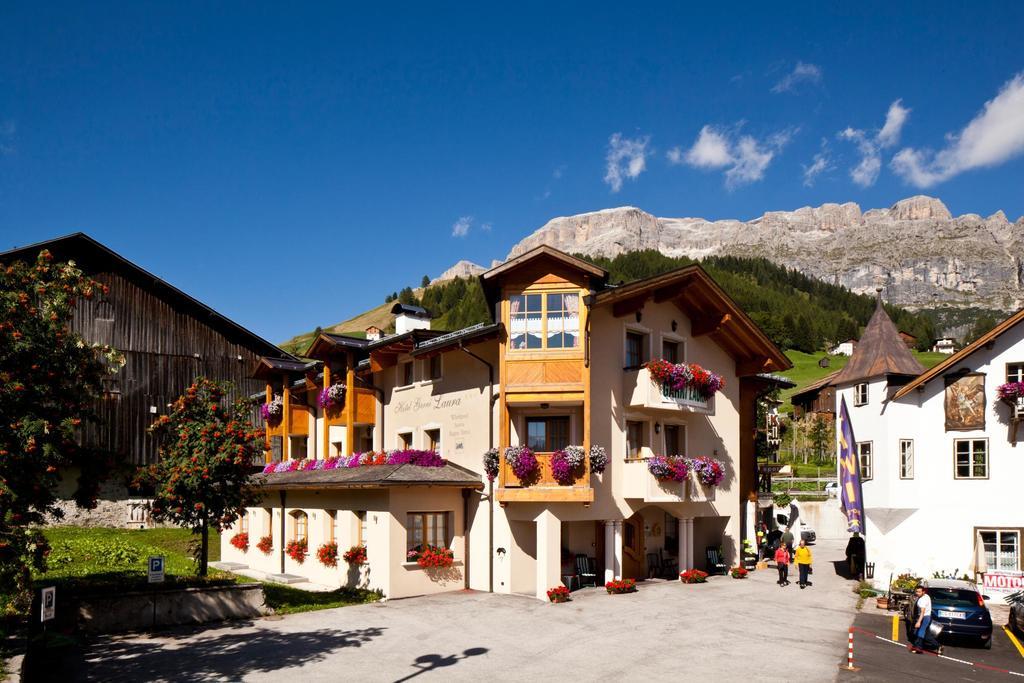أرابّا Hotel Garni Laura المظهر الخارجي الصورة