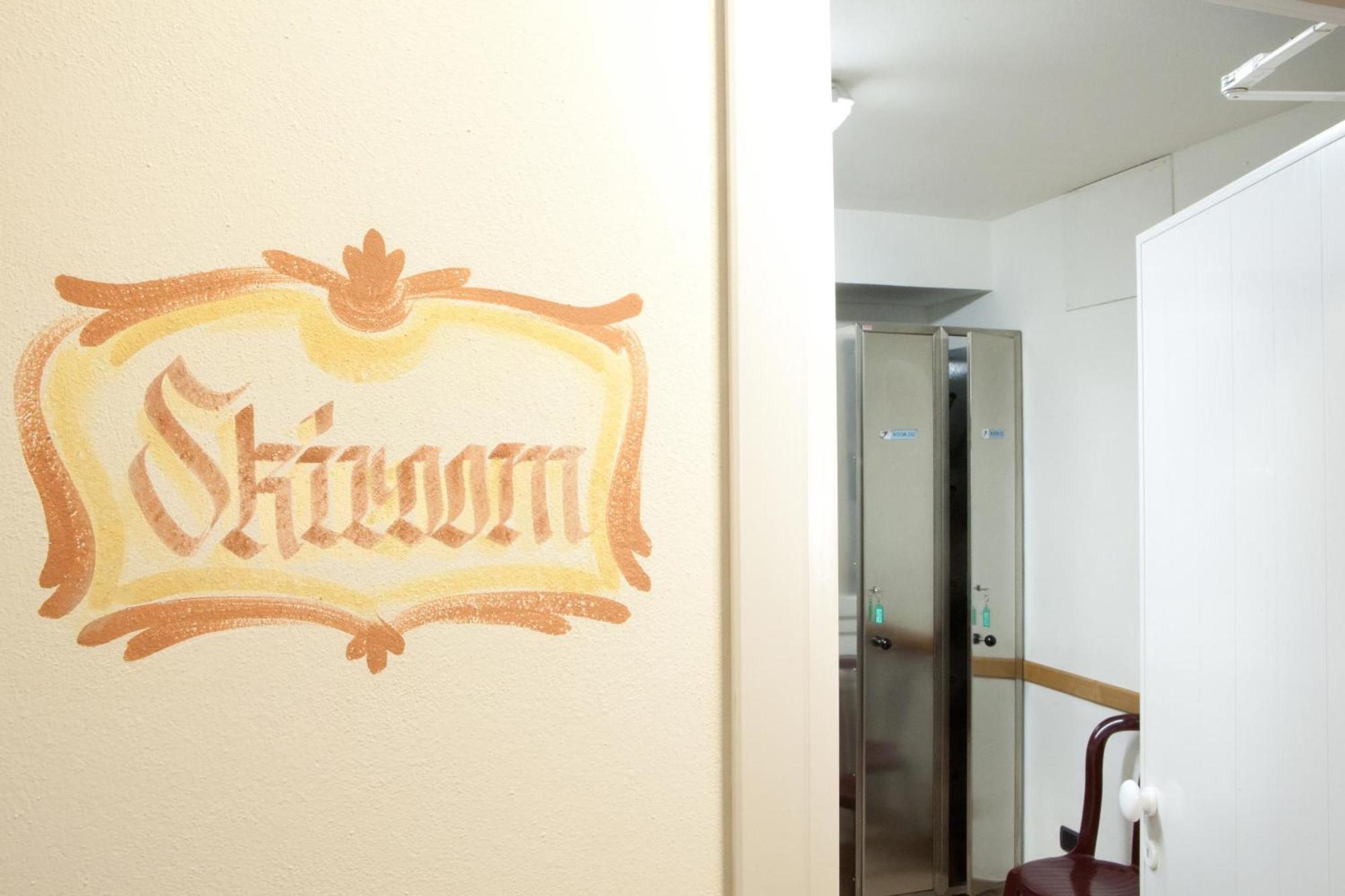 أرابّا Hotel Garni Laura المظهر الخارجي الصورة